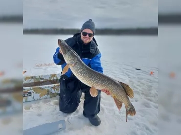 Finnaction – Ice Fishing