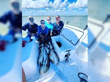 Jerry's Fishing Charters – 25' Port Mansfield